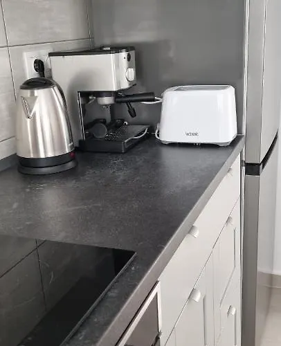 Ap Modern 1 아파트 *